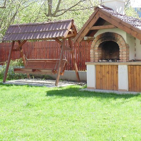Casa Dancs Hotel Covasna Exterior foto