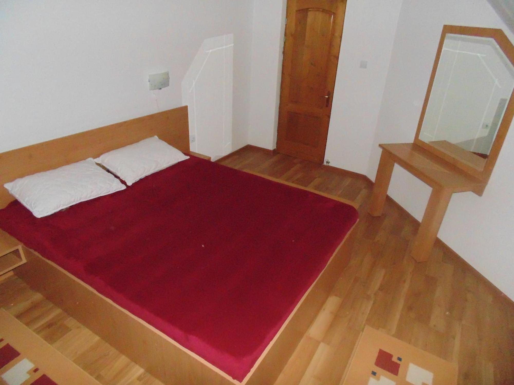 Casa Dancs Hotel Covasna Quarto foto