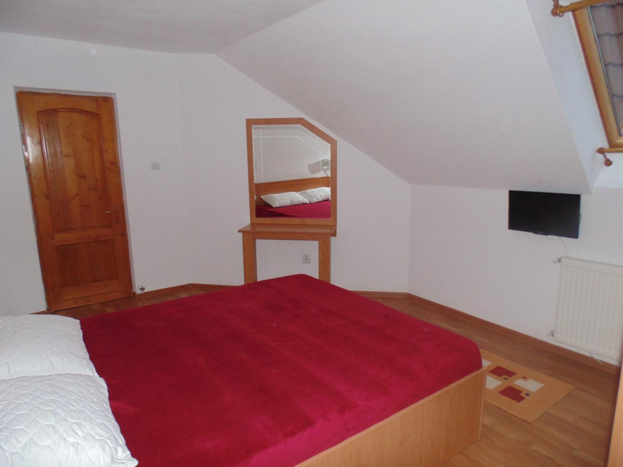 Casa Dancs Hotel Covasna Quarto foto