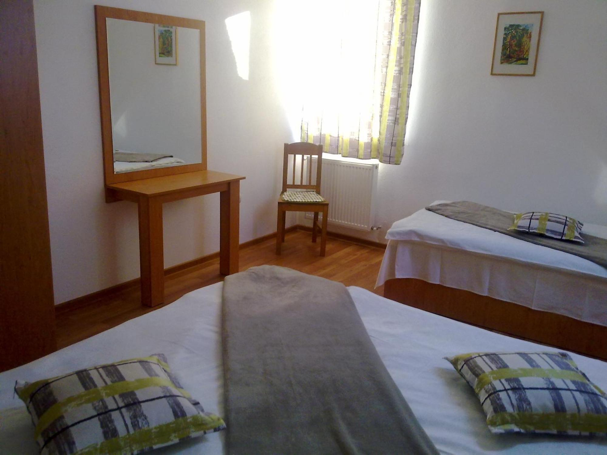 Casa Dancs Hotel Covasna Quarto foto